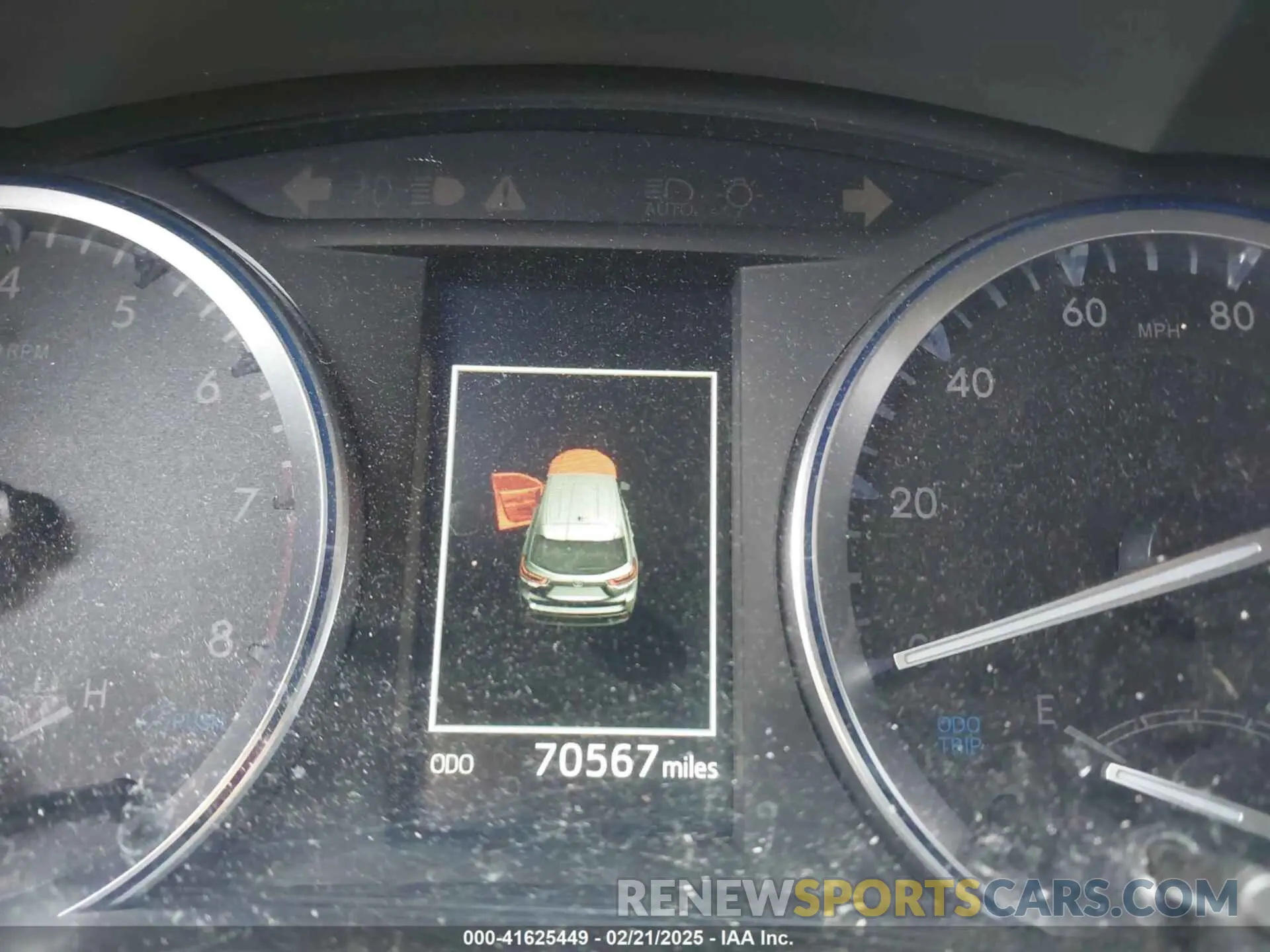 16 Photograph of a damaged car 5TDKZRFH2KS327578 TOYOTA HIGHLANDER 2019