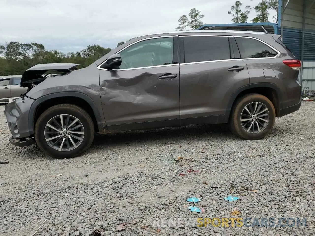 1 Photograph of a damaged car 5TDKZRFH2KS364503 TOYOTA HIGHLANDER 2019