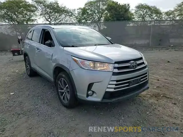13 Photograph of a damaged car 5TDKZRFH2KS552731 TOYOTA HIGHLANDER 2019