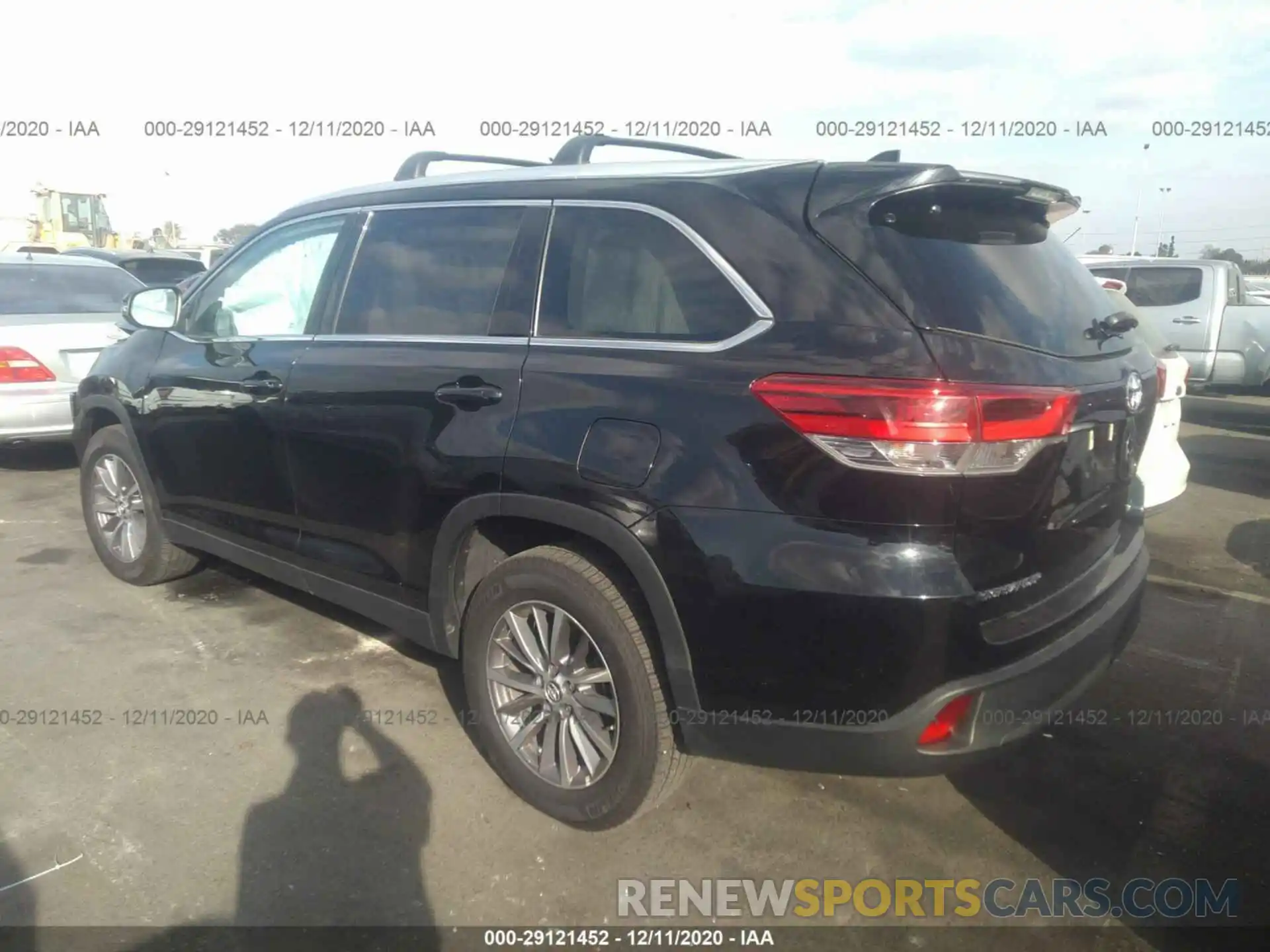 3 Photograph of a damaged car 5TDKZRFH2KS567973 TOYOTA HIGHLANDER 2019