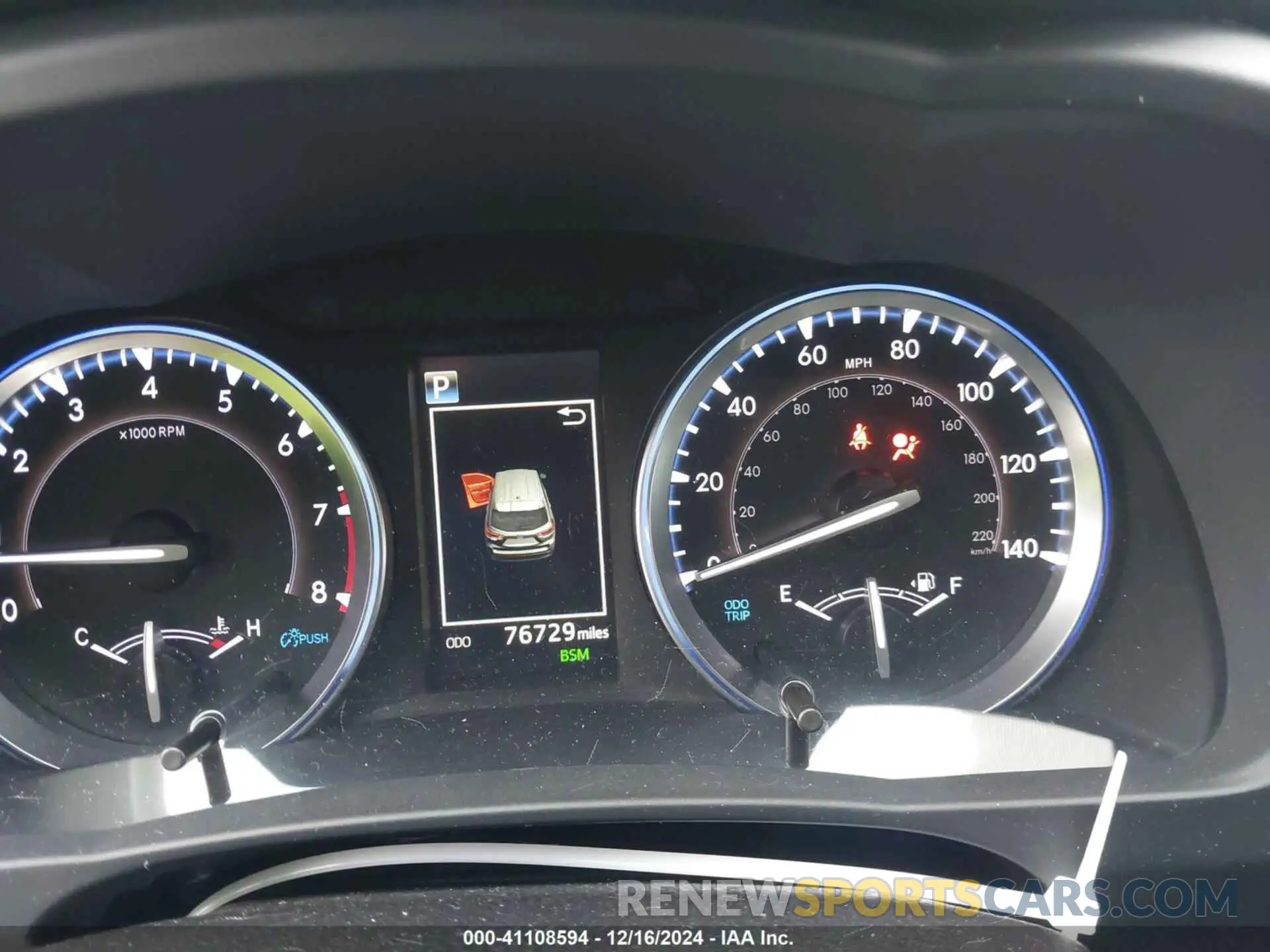 7 Photograph of a damaged car 5TDKZRFH2KS570503 TOYOTA HIGHLANDER 2019