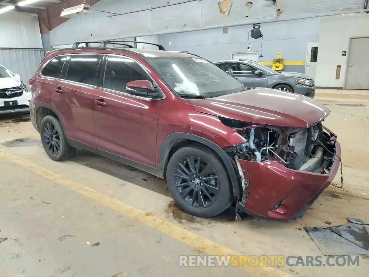 4 Photograph of a damaged car 5TDKZRFH2KS570808 TOYOTA HIGHLANDER 2019