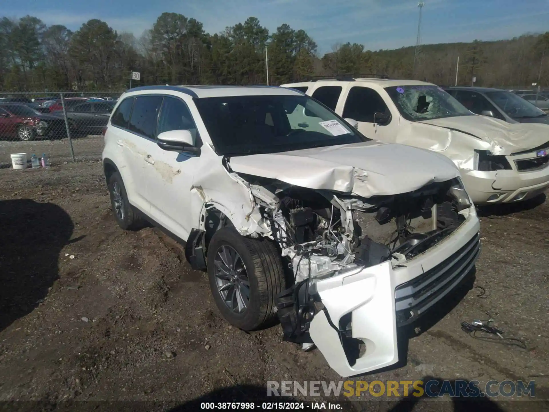 19 Photograph of a damaged car 5TDKZRFH3KS314189 TOYOTA HIGHLANDER 2019