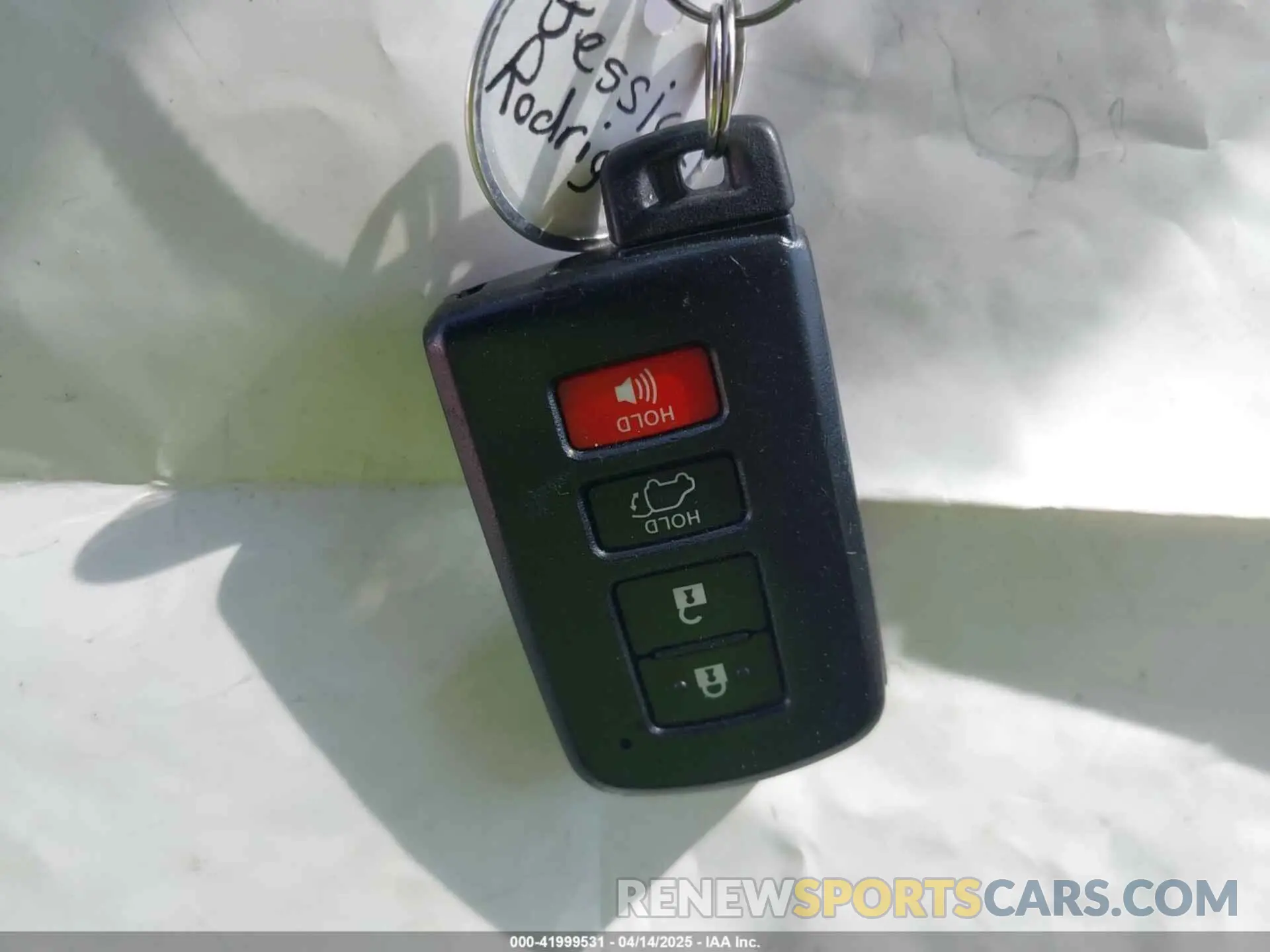 11 Photograph of a damaged car 5TDKZRFH3KS344289 TOYOTA HIGHLANDER 2019