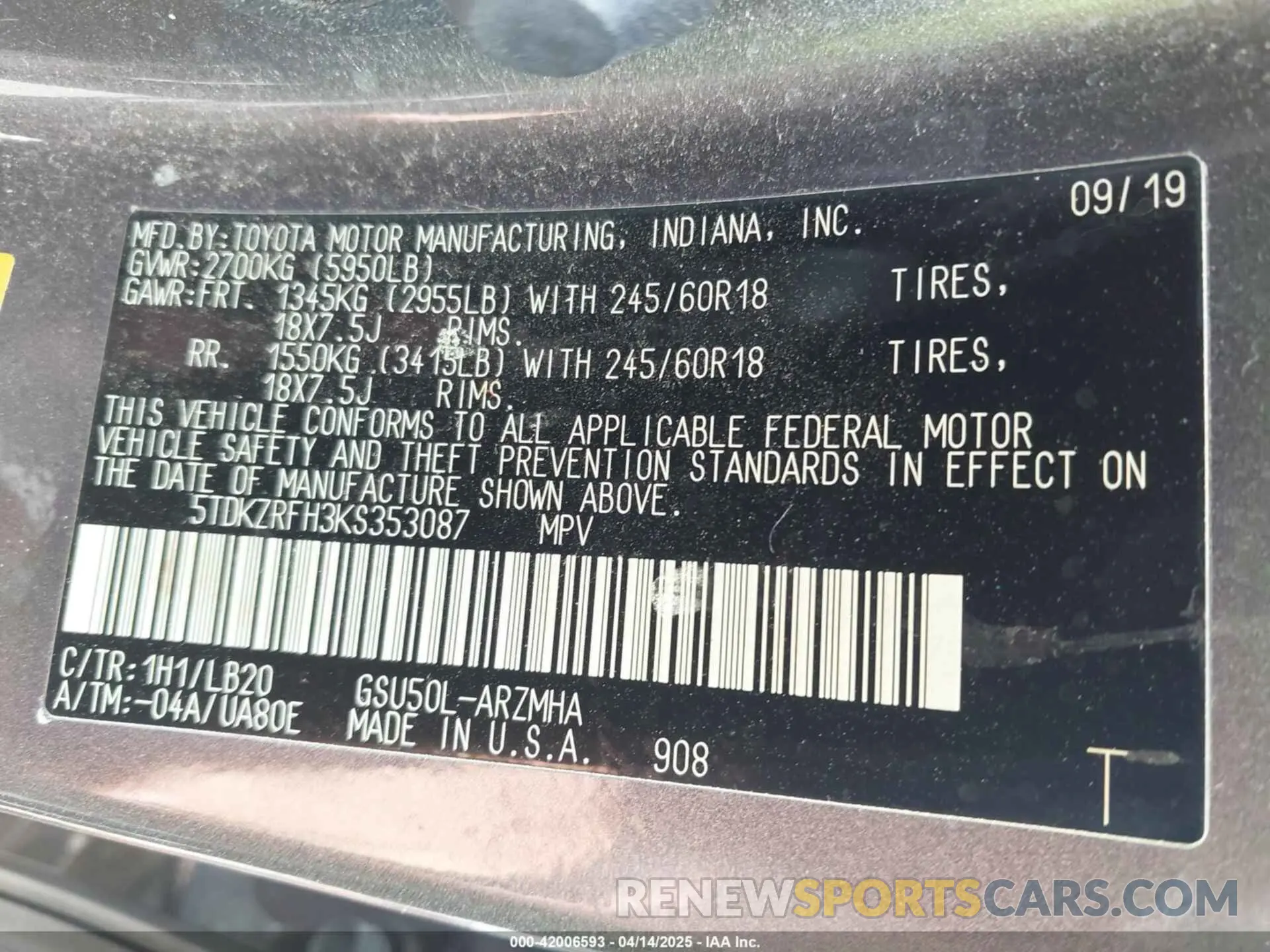 9 Photograph of a damaged car 5TDKZRFH3KS353087 TOYOTA HIGHLANDER 2019