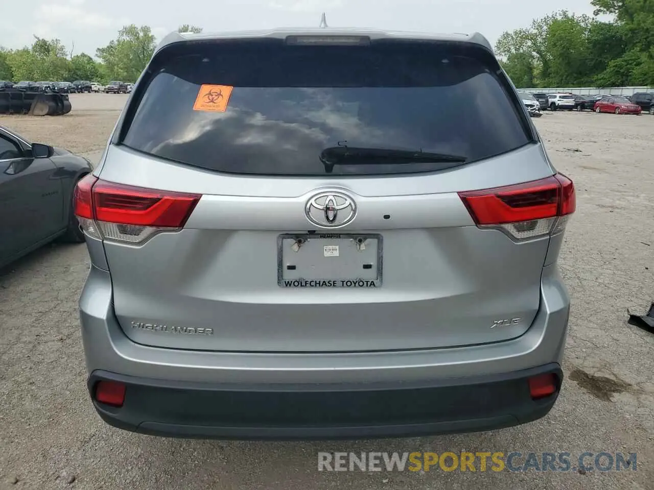 6 Photograph of a damaged car 5TDKZRFH3KS555086 TOYOTA HIGHLANDER 2019