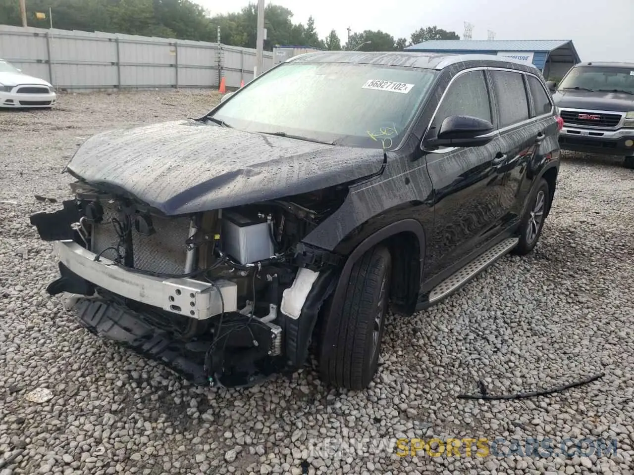 2 Photograph of a damaged car 5TDKZRFH3KS567514 TOYOTA HIGHLANDER 2019