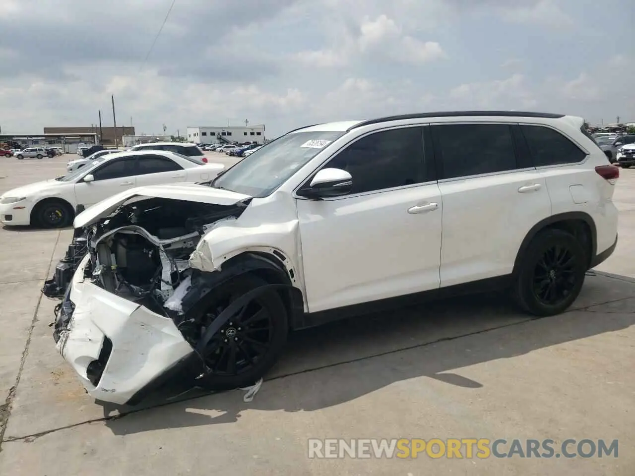 1 Photograph of a damaged car 5TDKZRFH3KS570607 TOYOTA HIGHLANDER 2019