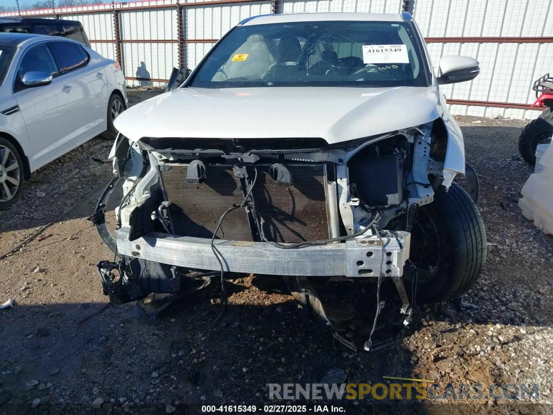 6 Photograph of a damaged car 5TDKZRFH4KS334371 TOYOTA HIGHLANDER 2019