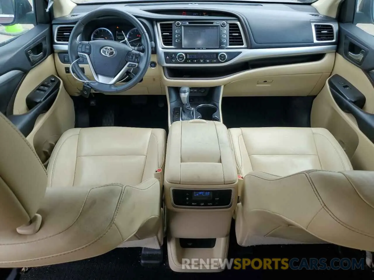 8 Photograph of a damaged car 5TDKZRFH4KS348934 TOYOTA HIGHLANDER 2019