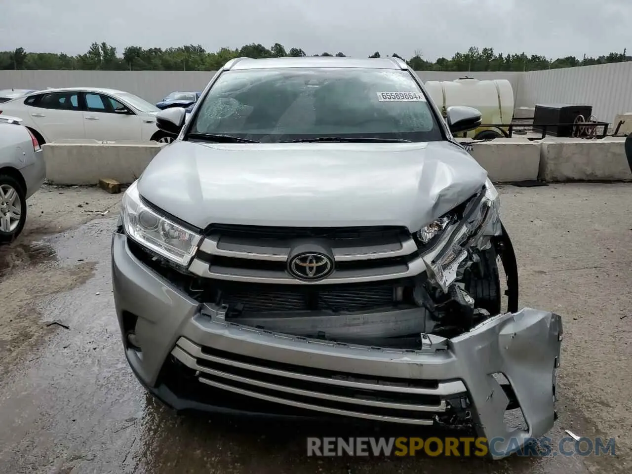 5 Photograph of a damaged car 5TDKZRFH4KS562662 TOYOTA HIGHLANDER 2019