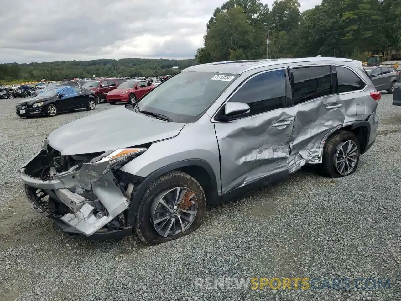 1 Photograph of a damaged car 5TDKZRFH4KS564718 TOYOTA HIGHLANDER 2019