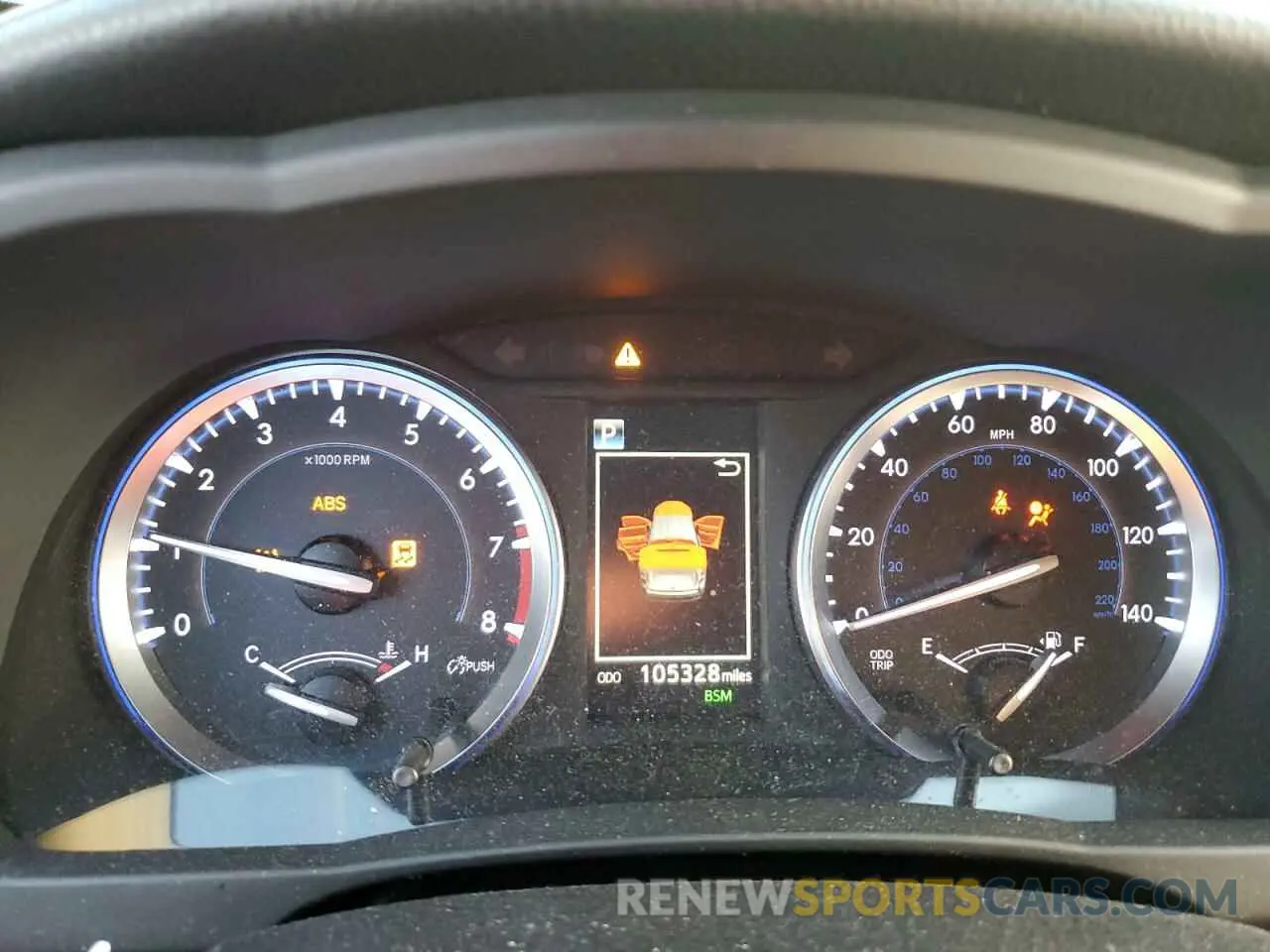 9 Photograph of a damaged car 5TDKZRFH5KS303629 TOYOTA HIGHLANDER 2019