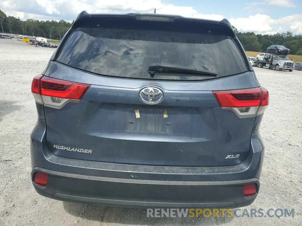 6 Photograph of a damaged car 5TDKZRFH5KS329907 TOYOTA HIGHLANDER 2019