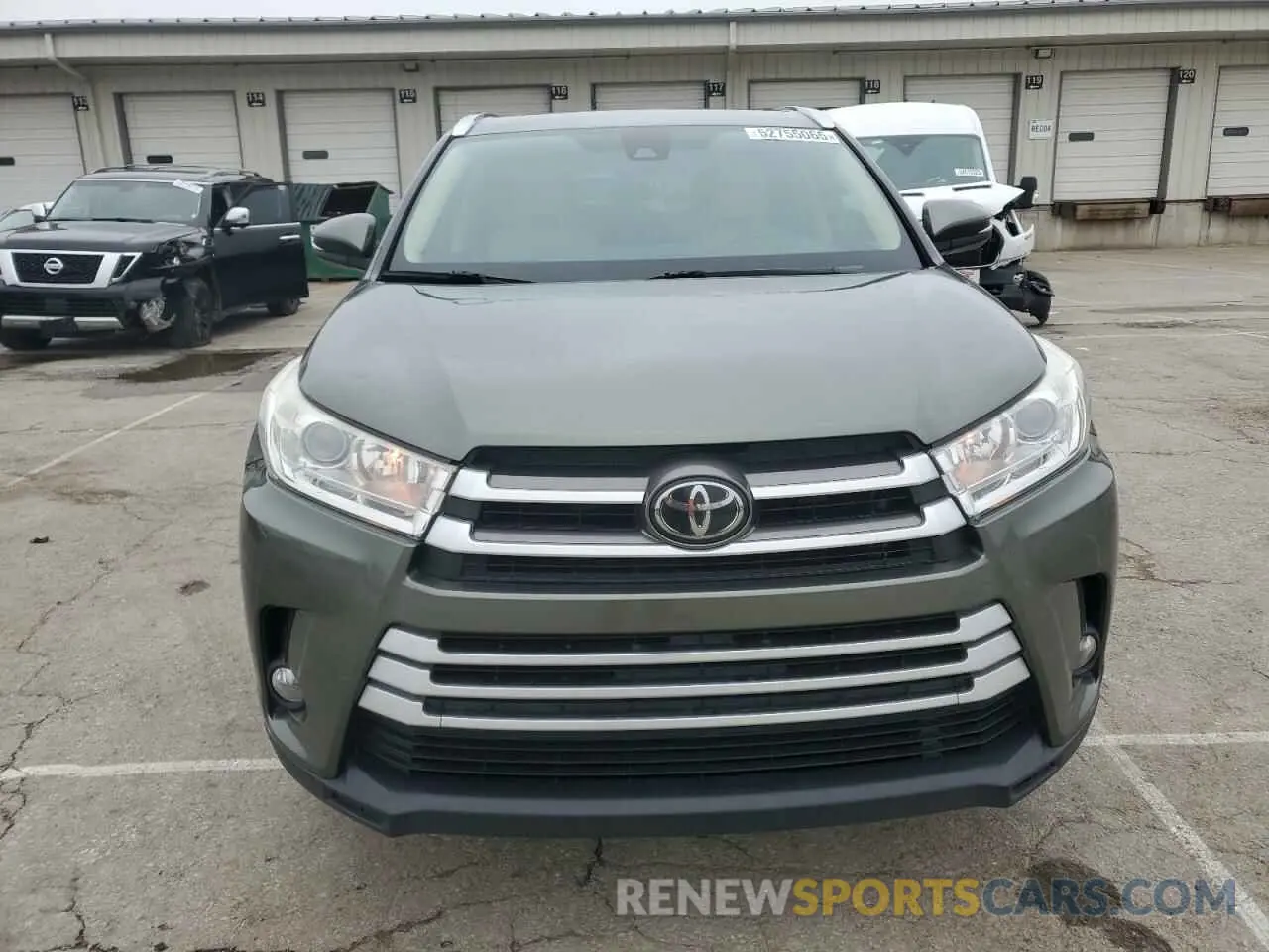 5 Photograph of a damaged car 5TDKZRFH5KS348876 TOYOTA HIGHLANDER 2019