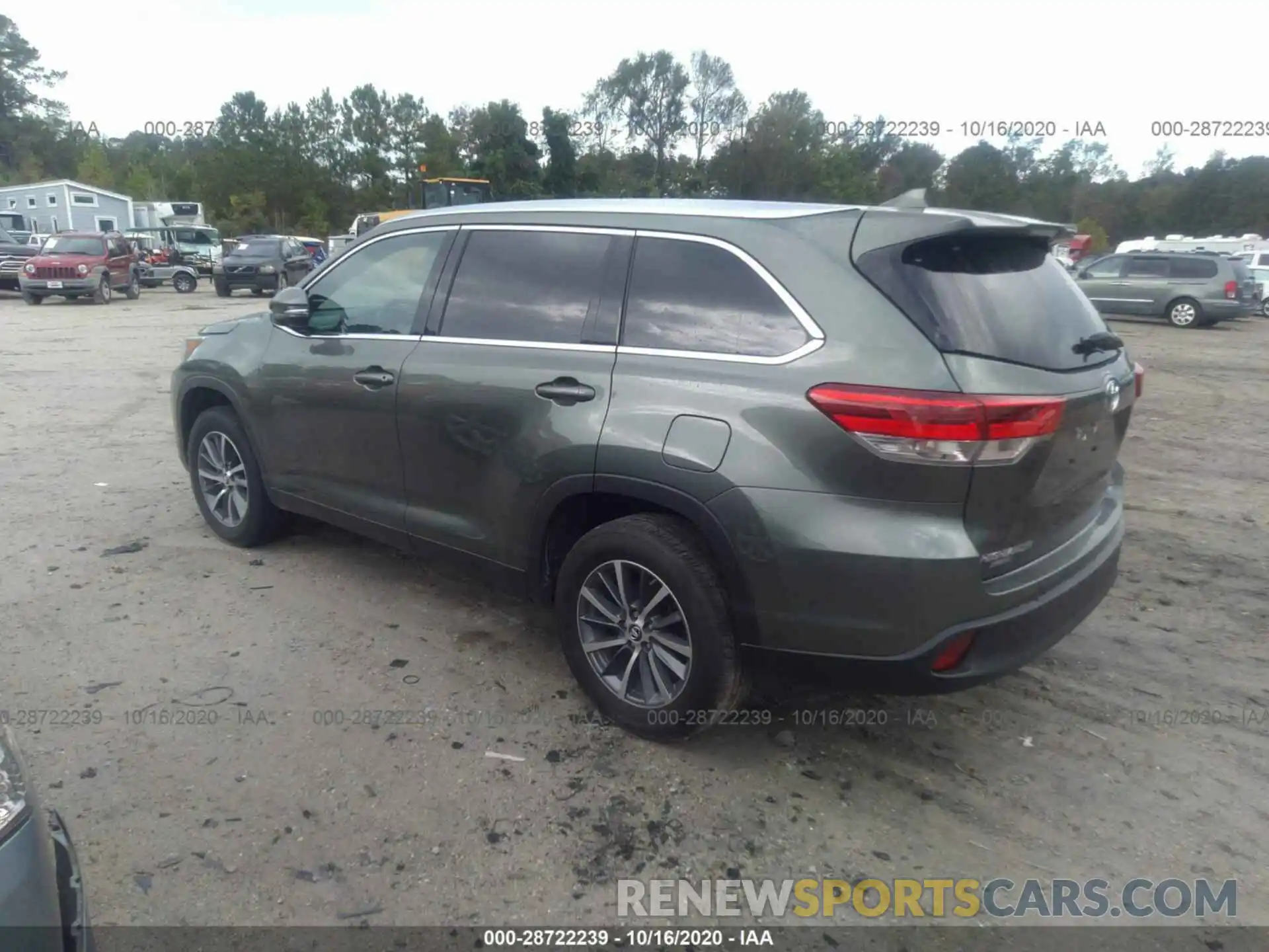 3 Photograph of a damaged car 5TDKZRFH6KS334730 TOYOTA HIGHLANDER 2019