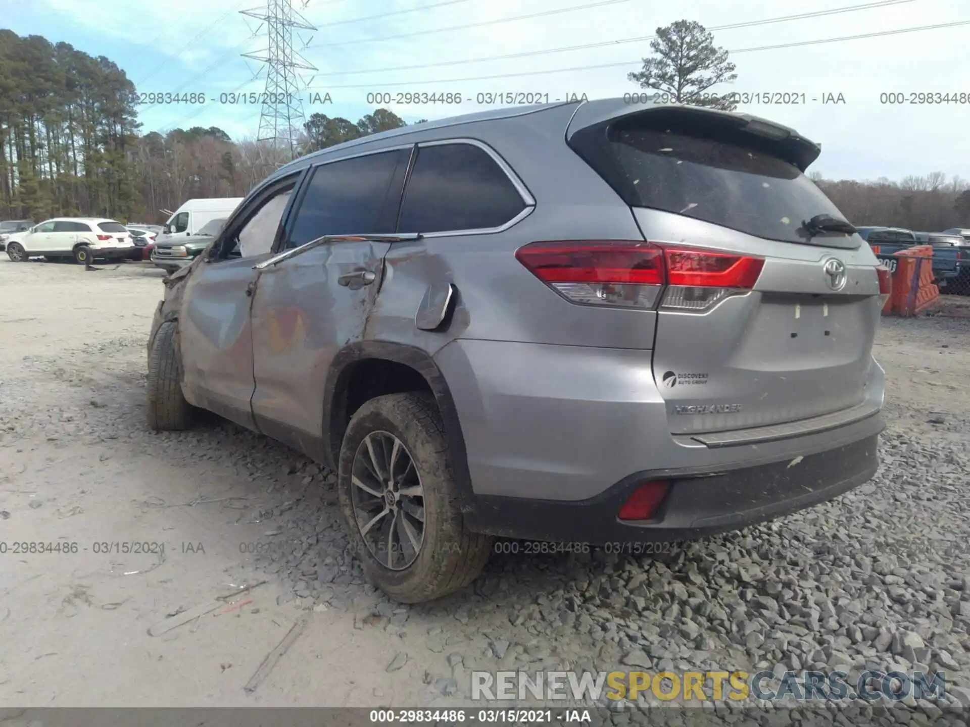 3 Photograph of a damaged car 5TDKZRFH6KS353200 TOYOTA HIGHLANDER 2019