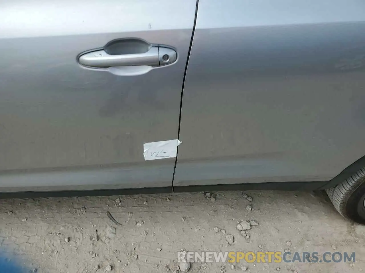13 Photograph of a damaged car 5TDKZRFH6KS574554 TOYOTA HIGHLANDER 2019