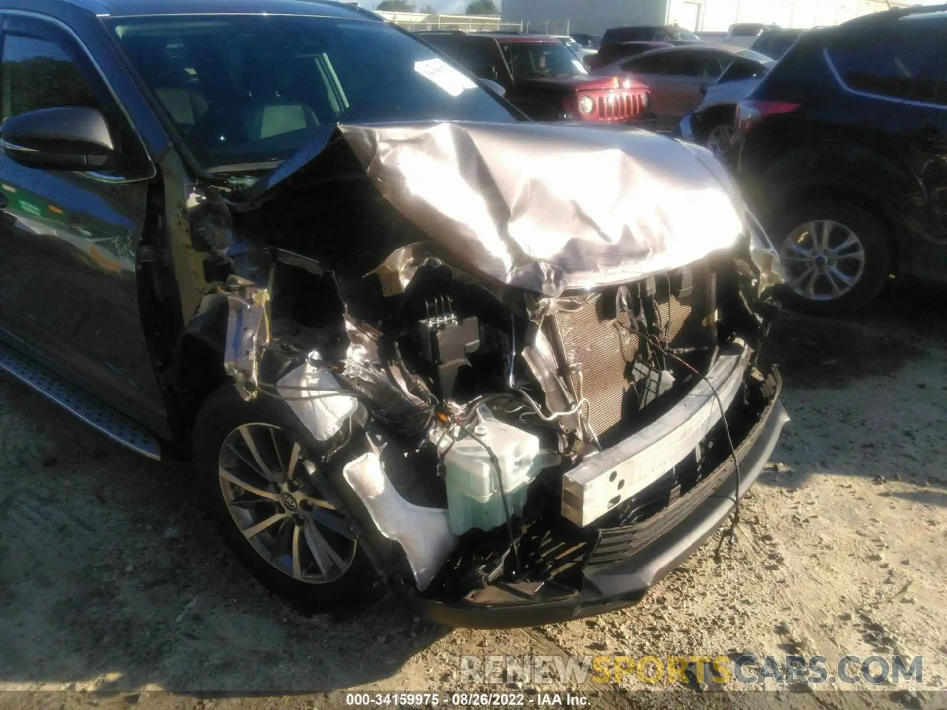 6 Photograph of a damaged car 5TDKZRFH7KS315362 TOYOTA HIGHLANDER 2019