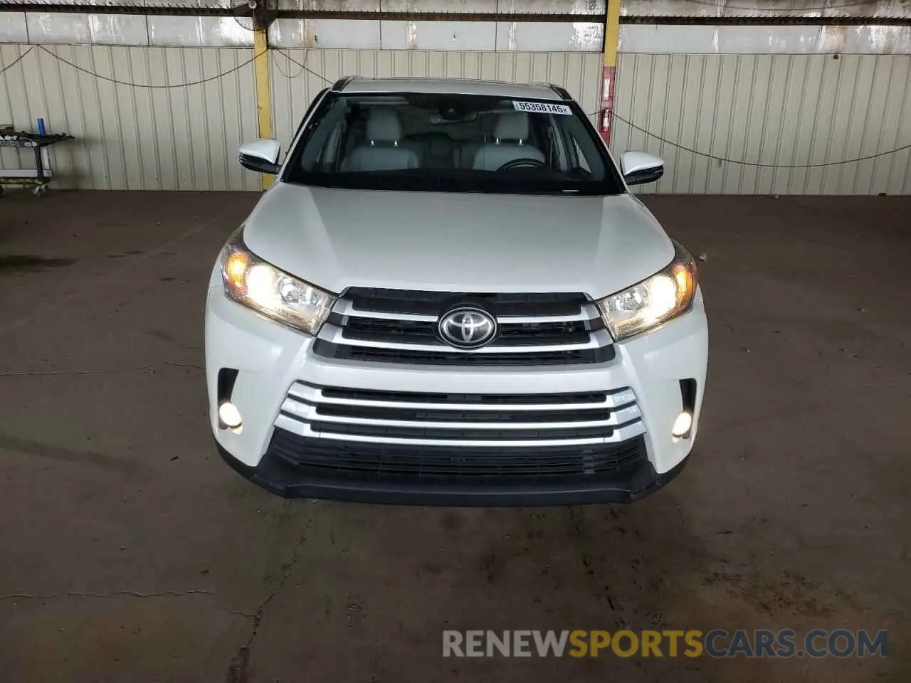 5 Photograph of a damaged car 5TDKZRFH7KS327110 TOYOTA HIGHLANDER 2019