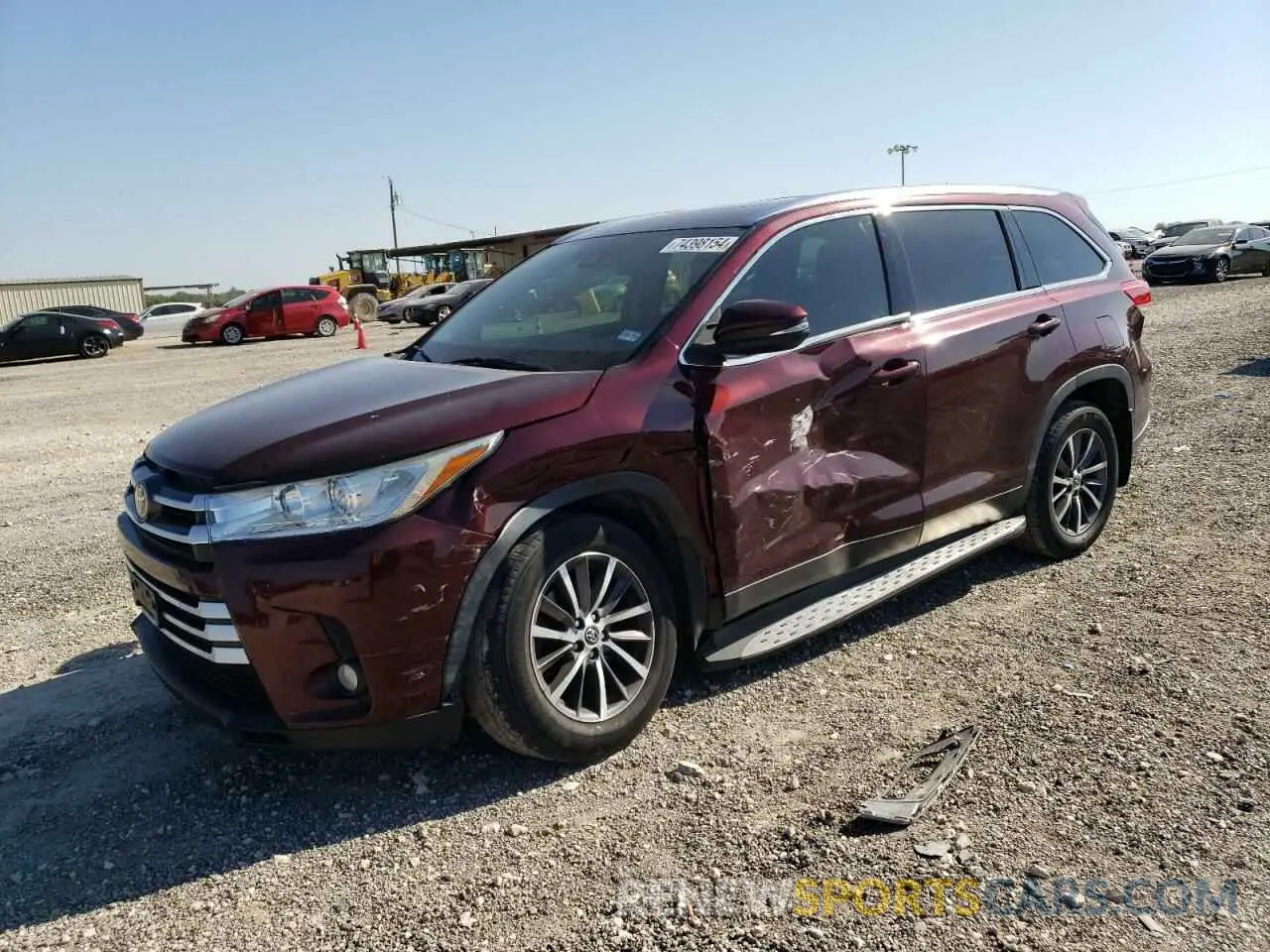 1 Photograph of a damaged car 5TDKZRFH7KS341976 TOYOTA HIGHLANDER 2019