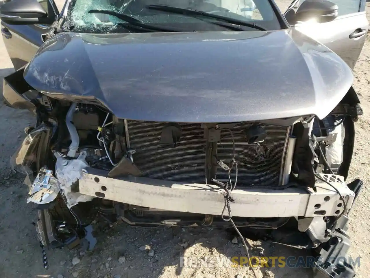 7 Photograph of a damaged car 5TDKZRFH7KS556158 TOYOTA HIGHLANDER 2019