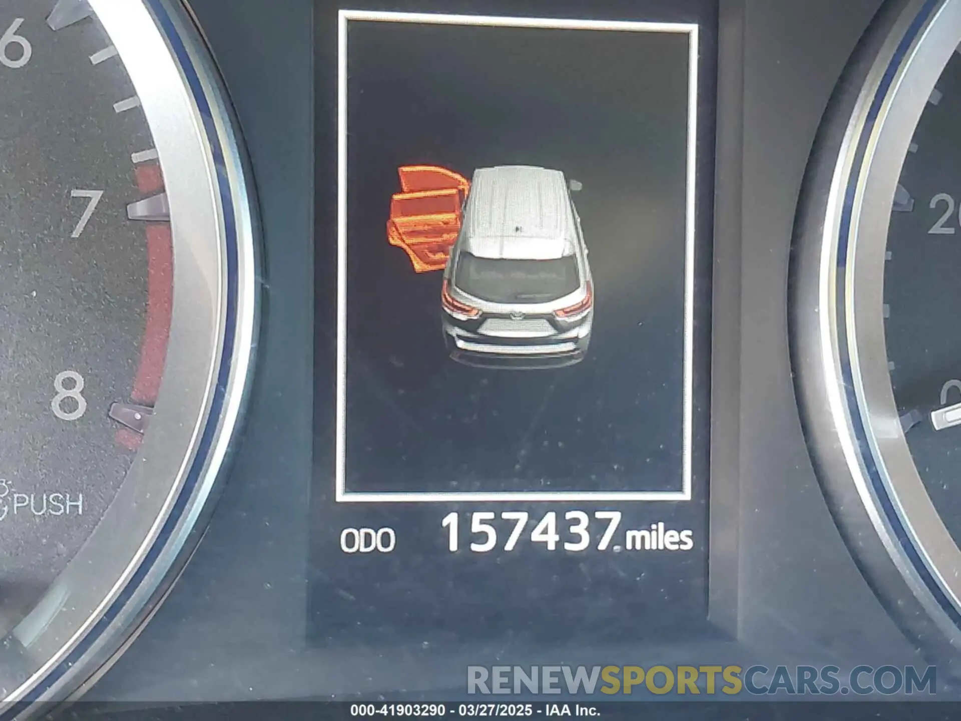 14 Photograph of a damaged car 5TDKZRFH7KS558962 TOYOTA HIGHLANDER 2019