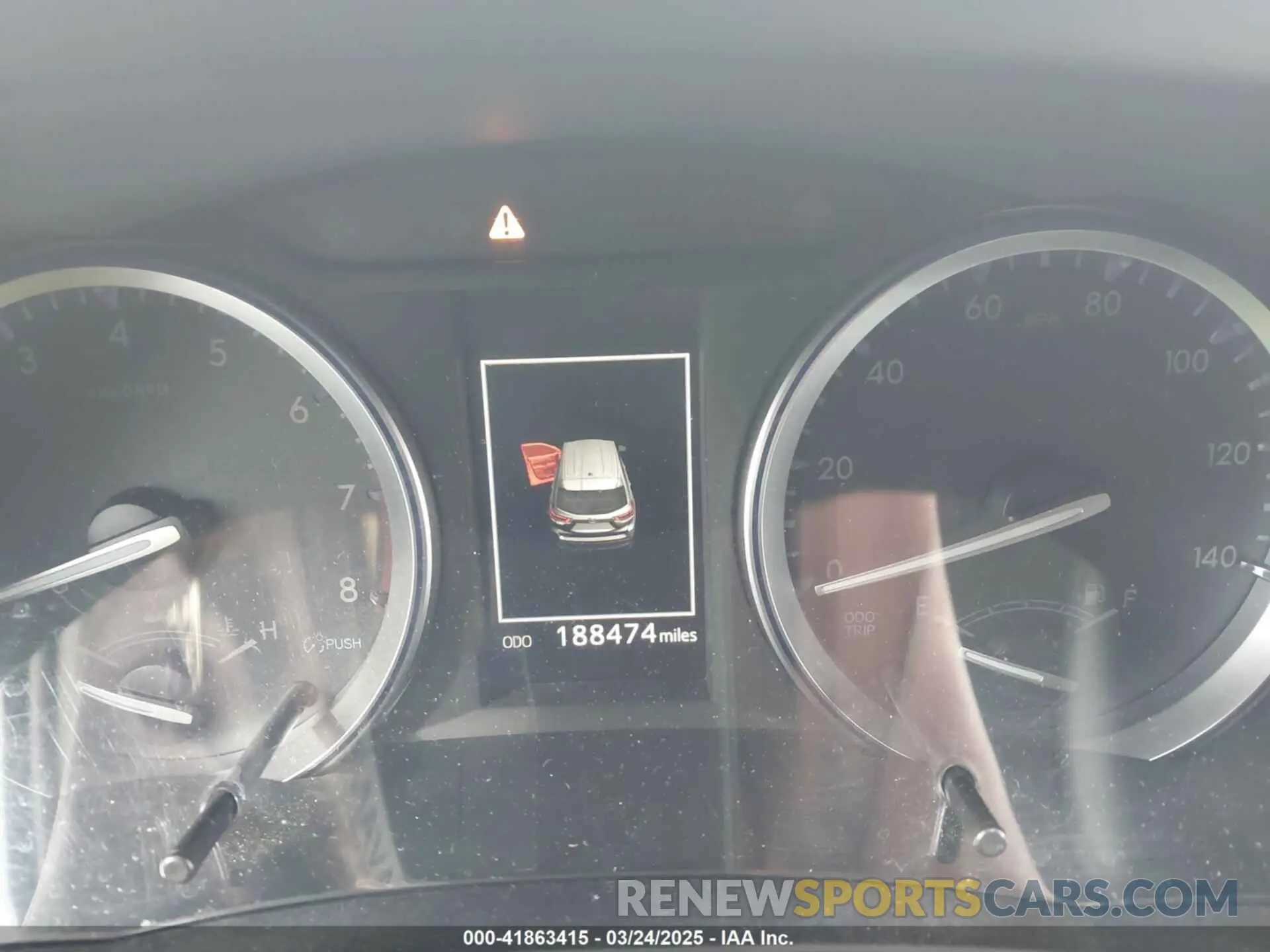 7 Photograph of a damaged car 5TDKZRFH7KS560257 TOYOTA HIGHLANDER 2019