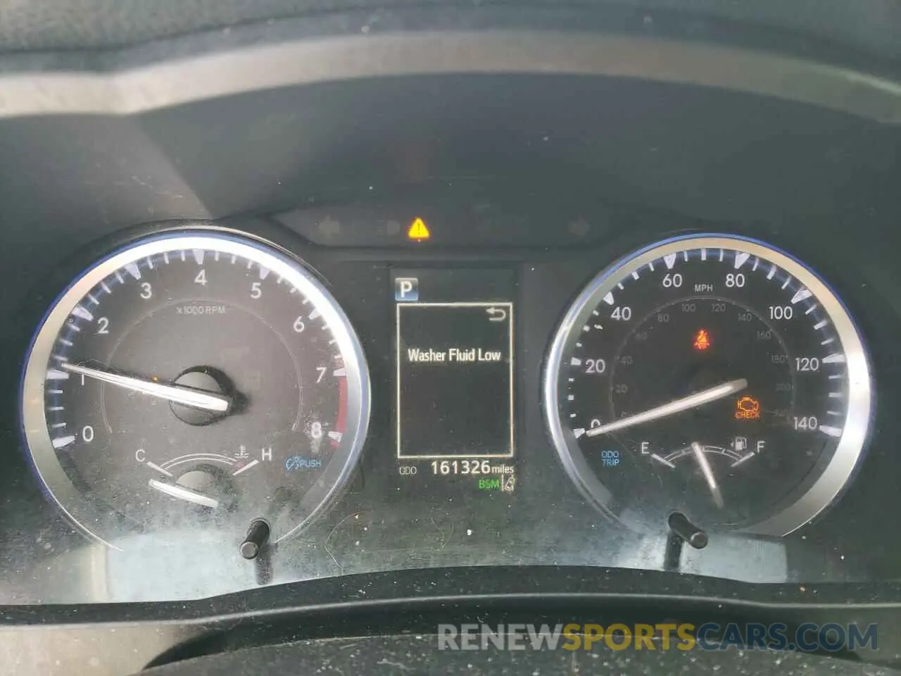 9 Photograph of a damaged car 5TDKZRFH7KS575003 TOYOTA HIGHLANDER 2019
