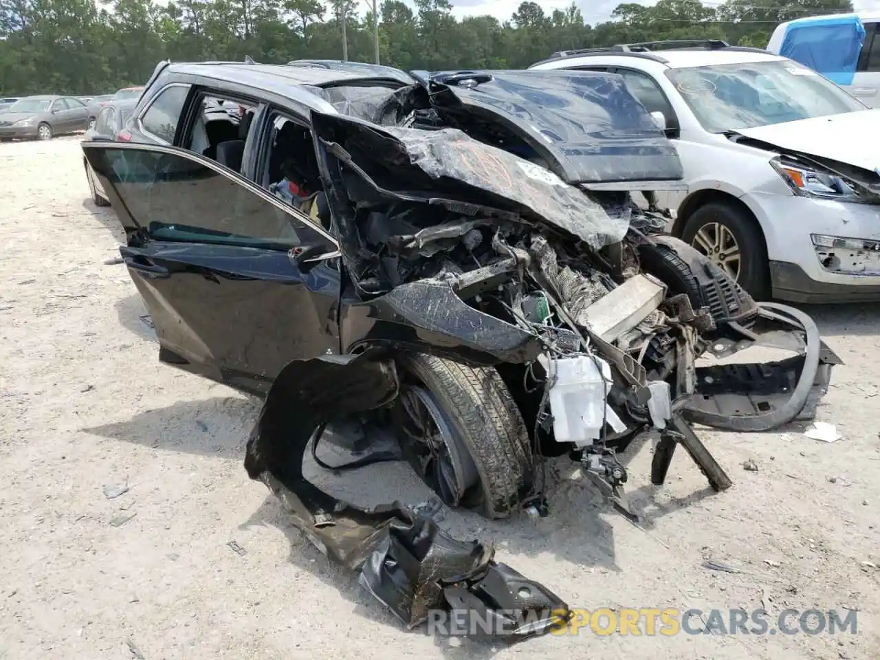 1 Photograph of a damaged car 5TDKZRFH8KS338634 TOYOTA HIGHLANDER 2019