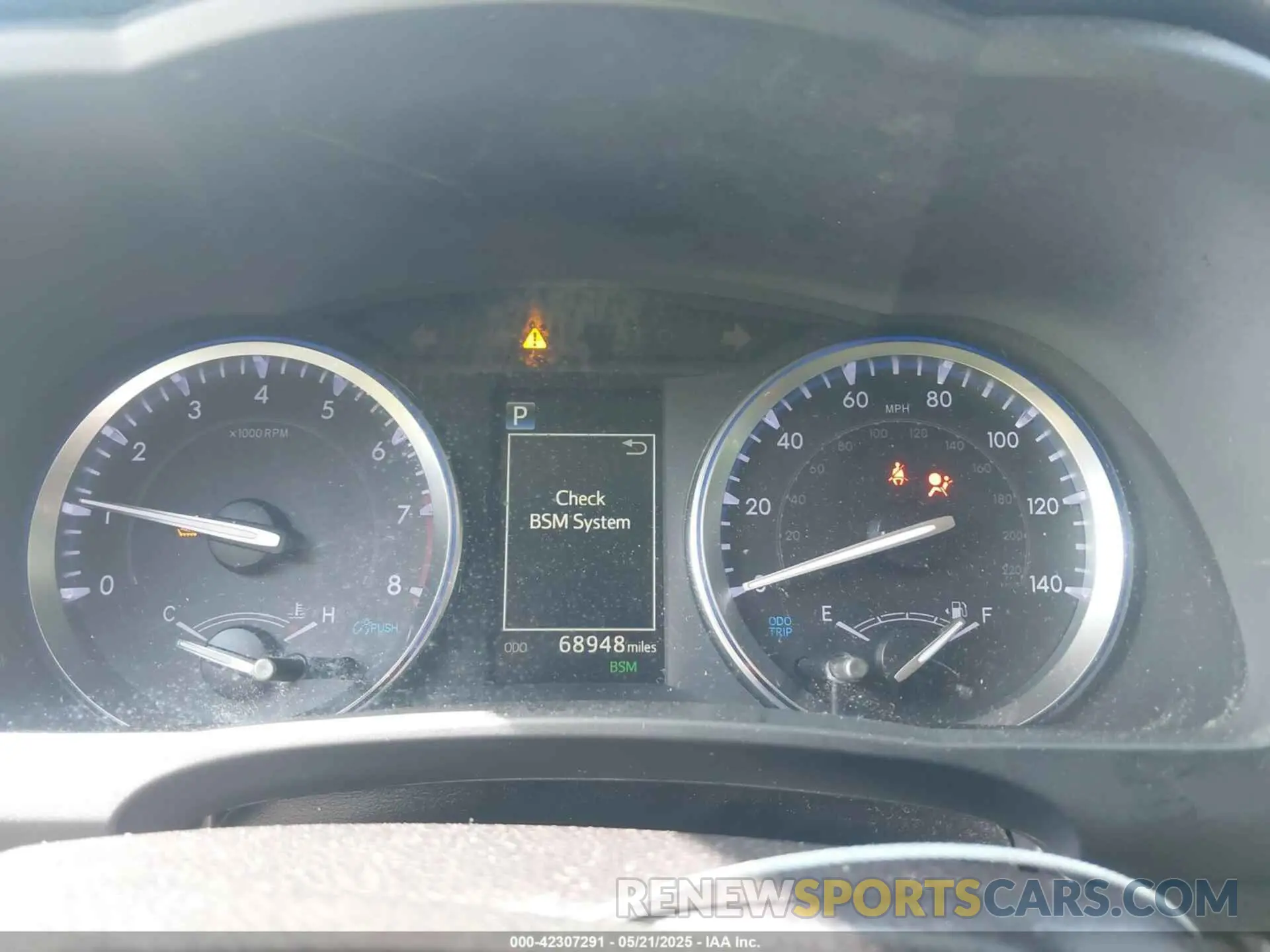 7 Photograph of a damaged car 5TDKZRFH8KS573390 TOYOTA HIGHLANDER 2019