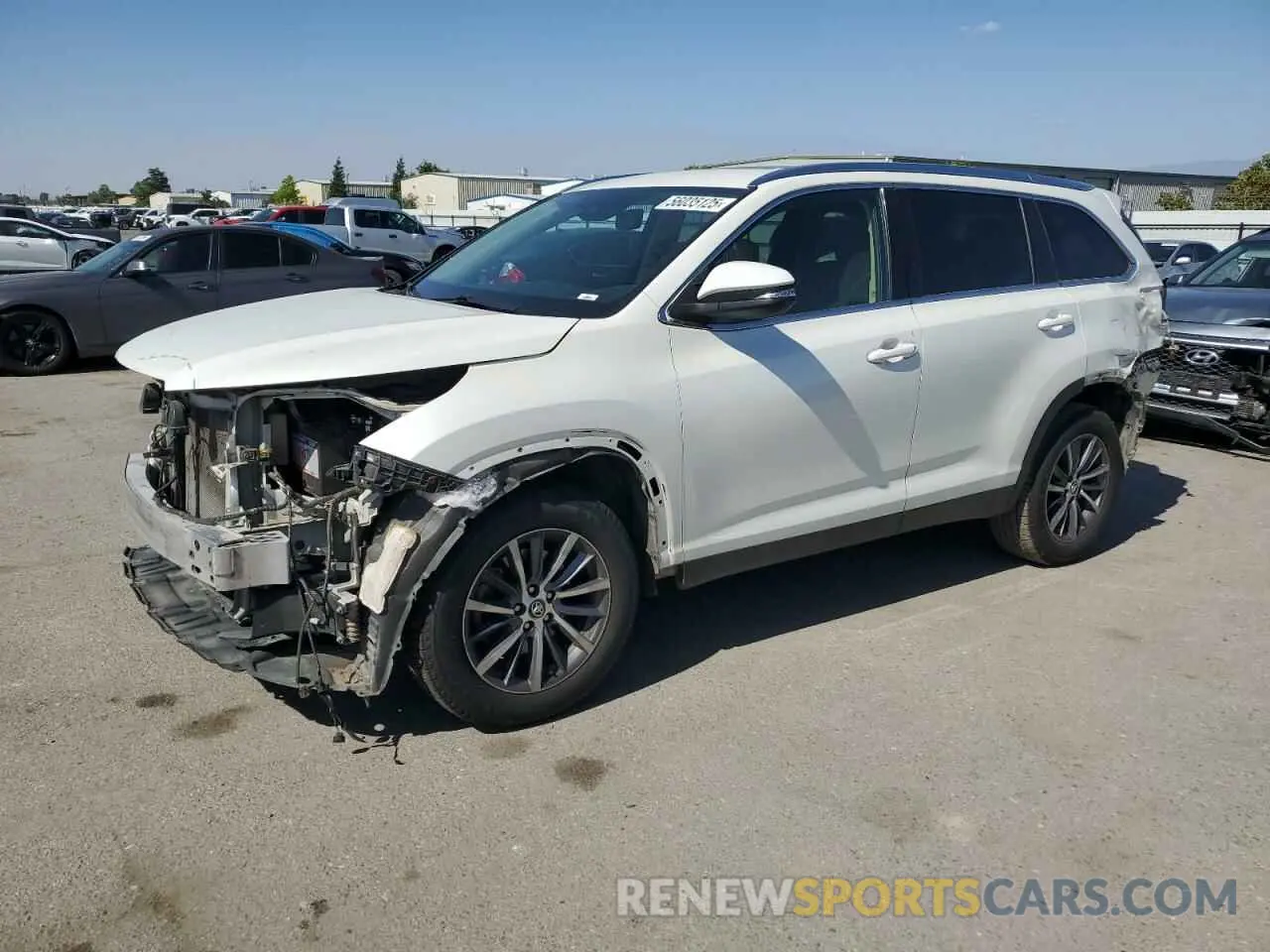 1 Photograph of a damaged car 5TDKZRFH9KS322426 TOYOTA HIGHLANDER 2019
