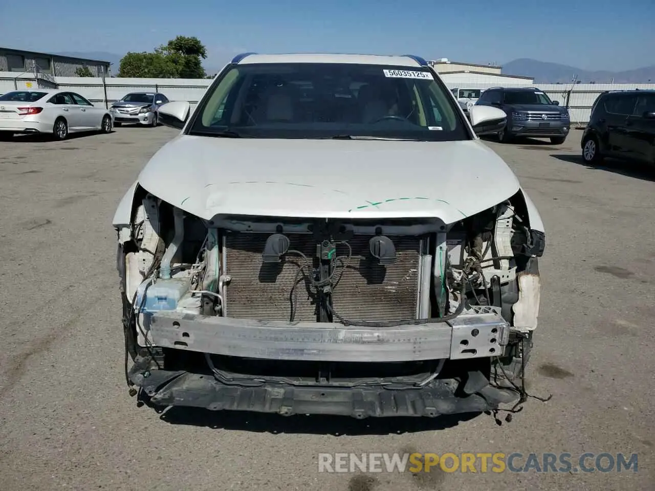 5 Photograph of a damaged car 5TDKZRFH9KS322426 TOYOTA HIGHLANDER 2019