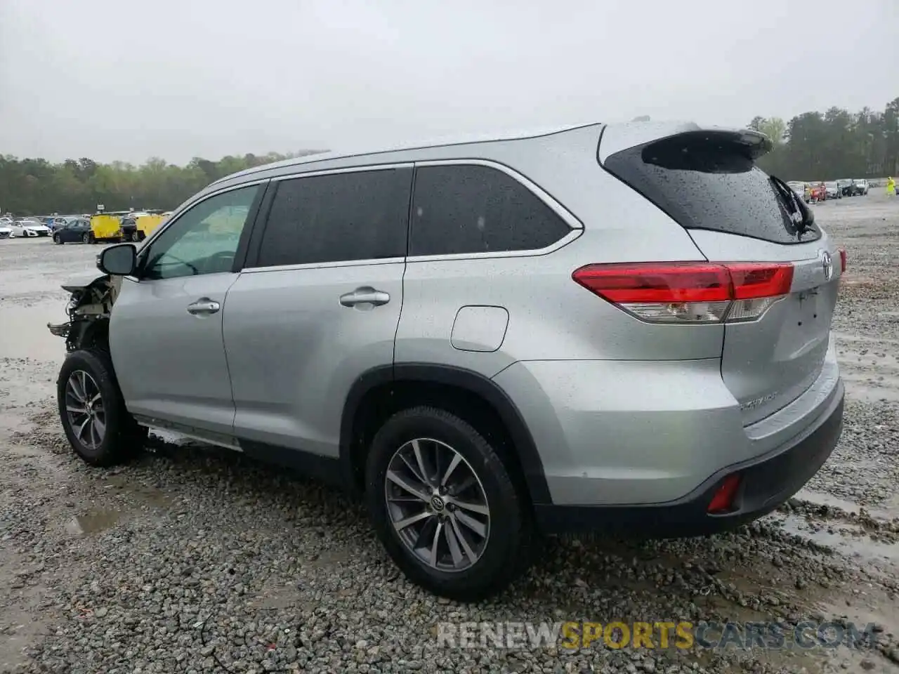 2 Photograph of a damaged car 5TDKZRFH9KS336567 TOYOTA HIGHLANDER 2019