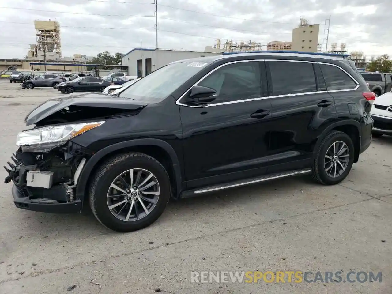 1 Photograph of a damaged car 5TDKZRFH9KS348136 TOYOTA HIGHLANDER 2019