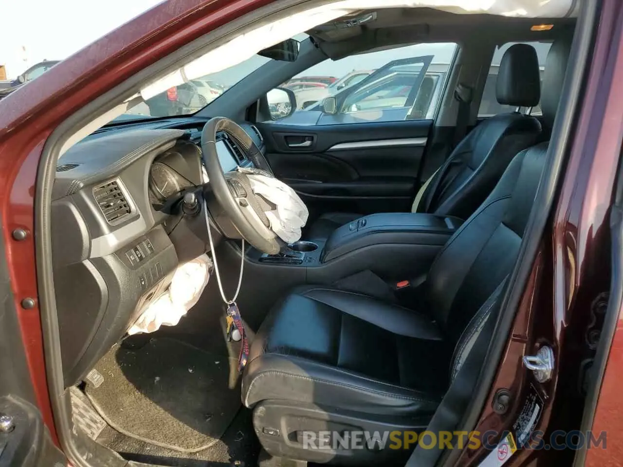 7 Photograph of a damaged car 5TDKZRFH9KS360190 TOYOTA HIGHLANDER 2019