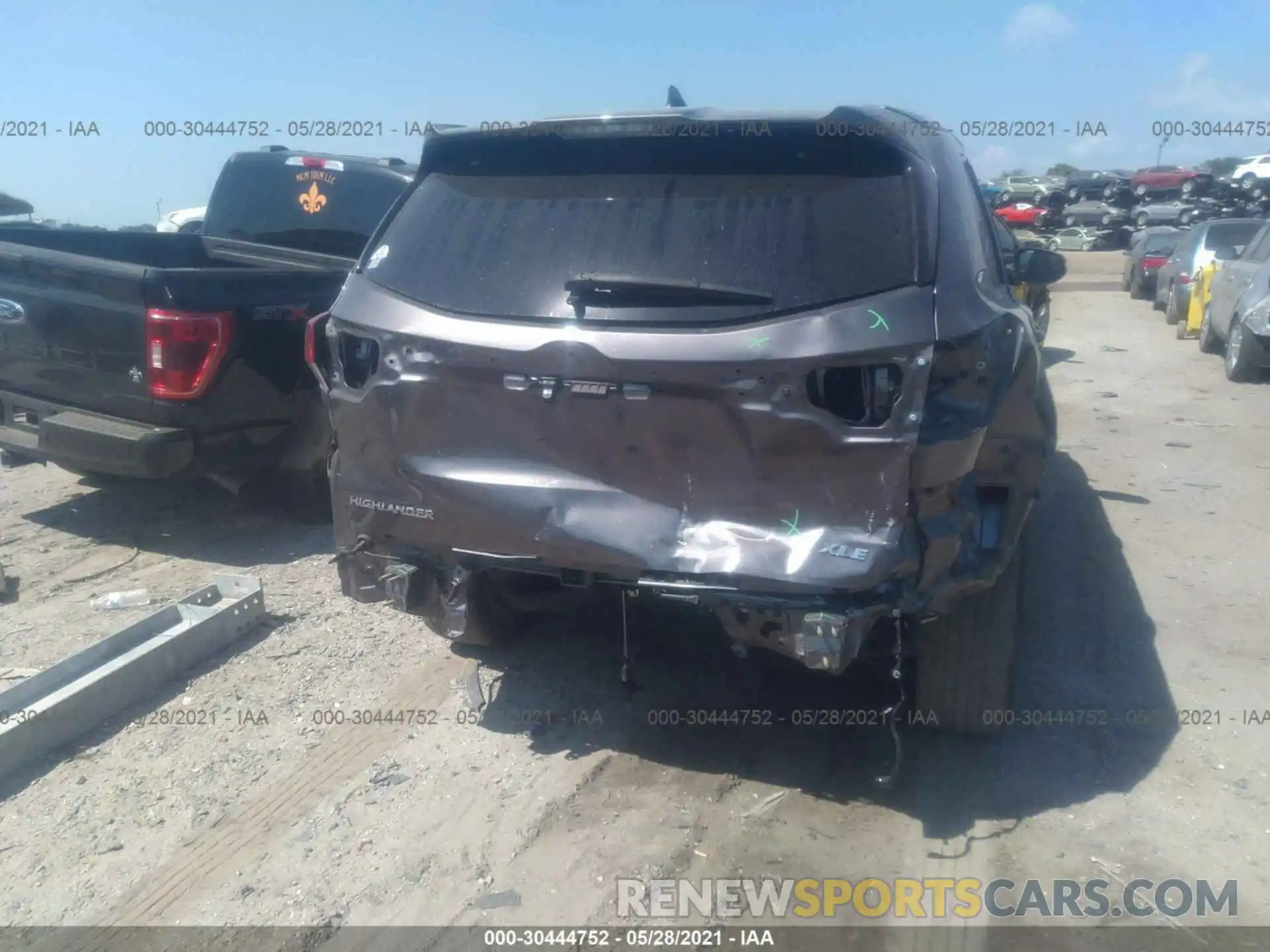 6 Photograph of a damaged car 5TDKZRFH9KS553617 TOYOTA HIGHLANDER 2019