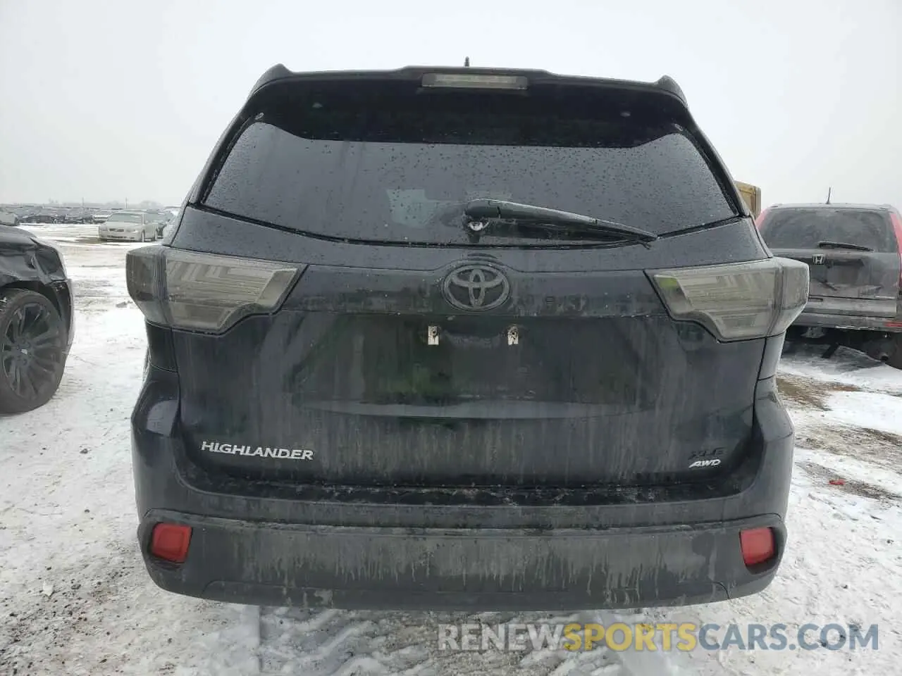 6 Photograph of a damaged car 5TDKZRFH9KS560034 TOYOTA HIGHLANDER 2019