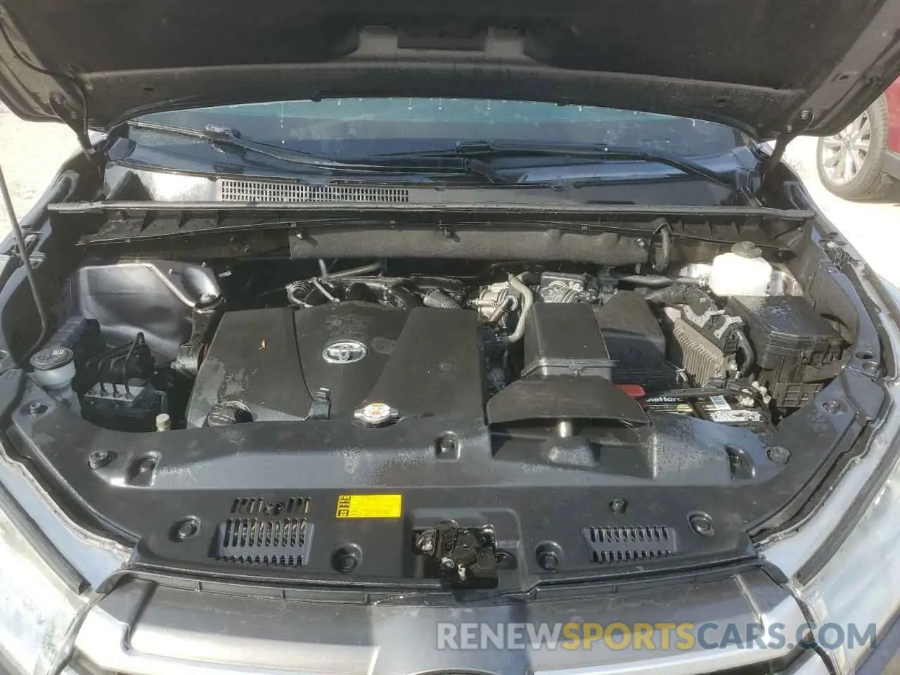 12 Photograph of a damaged car 5TDKZRFH9KS566111 TOYOTA HIGHLANDER 2019