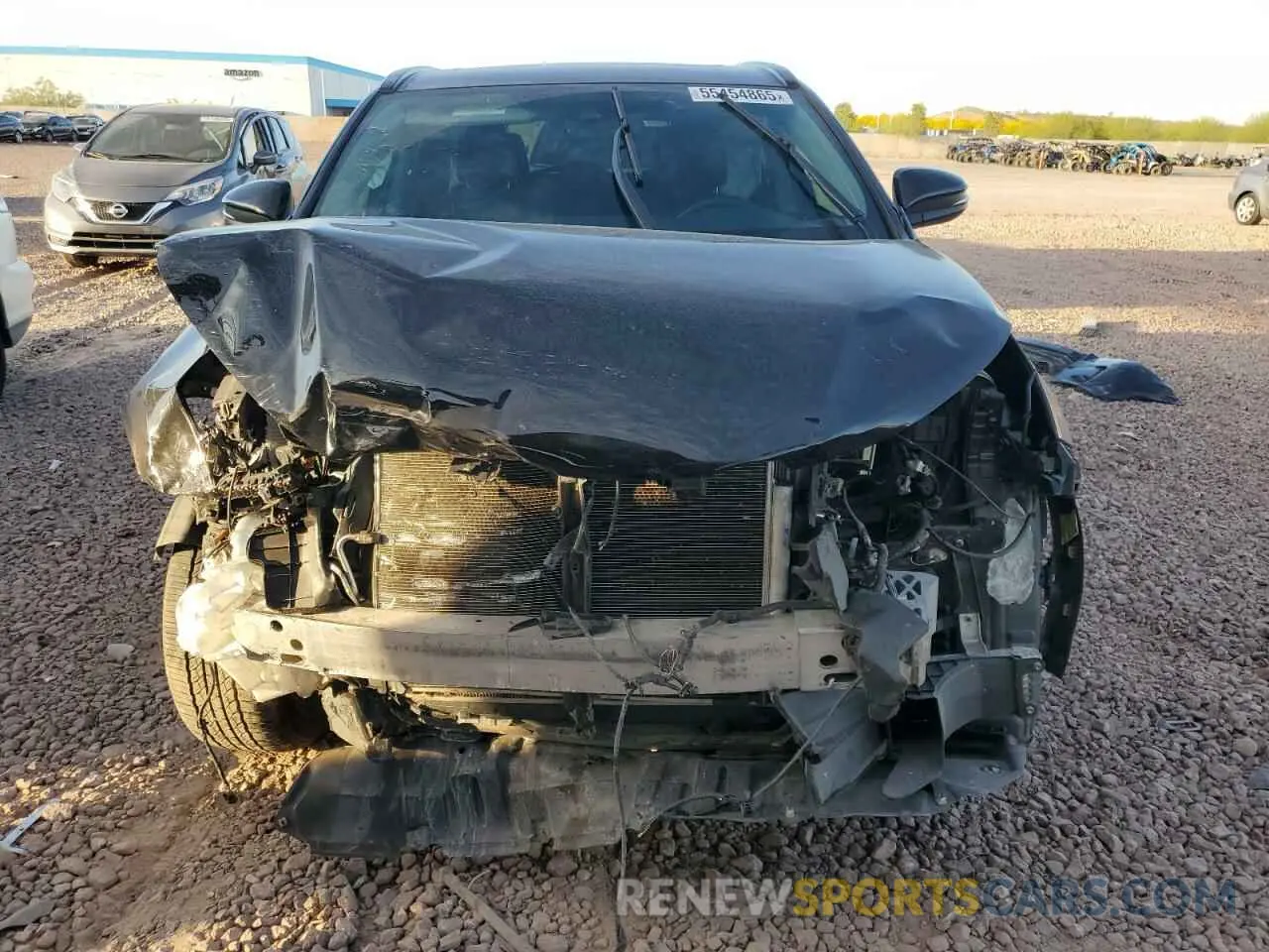 5 Photograph of a damaged car 5TDKZRFH9KS570823 TOYOTA HIGHLANDER 2019