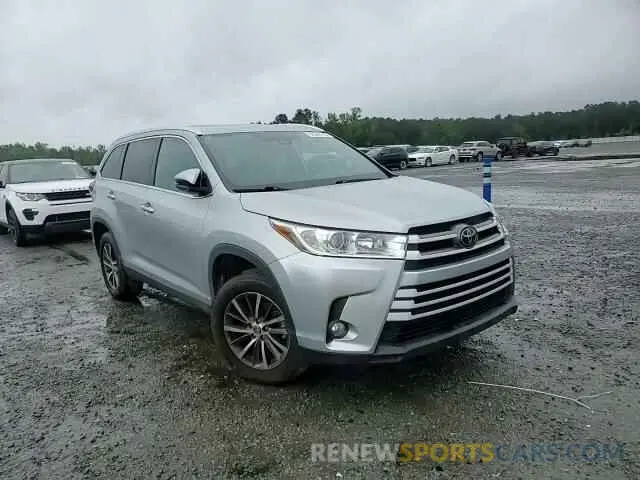 14 Photograph of a damaged car 5TDKZRFHXKS552573 TOYOTA HIGHLANDER 2019