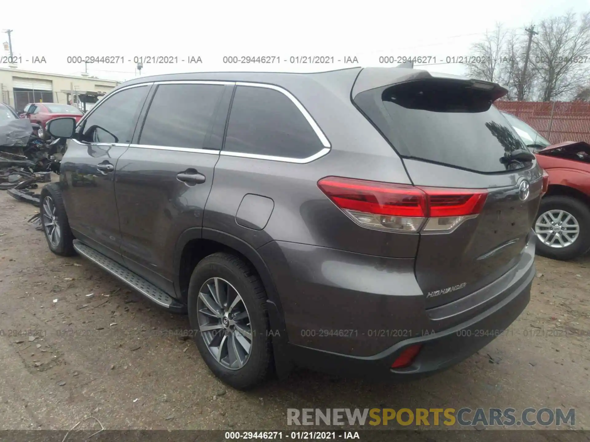 3 Photograph of a damaged car 5TDKZRFHXKS554064 TOYOTA HIGHLANDER 2019