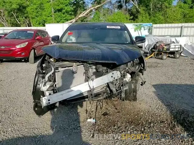 11 Photograph of a damaged car 5TDKZRFHXKS554940 TOYOTA HIGHLANDER 2019