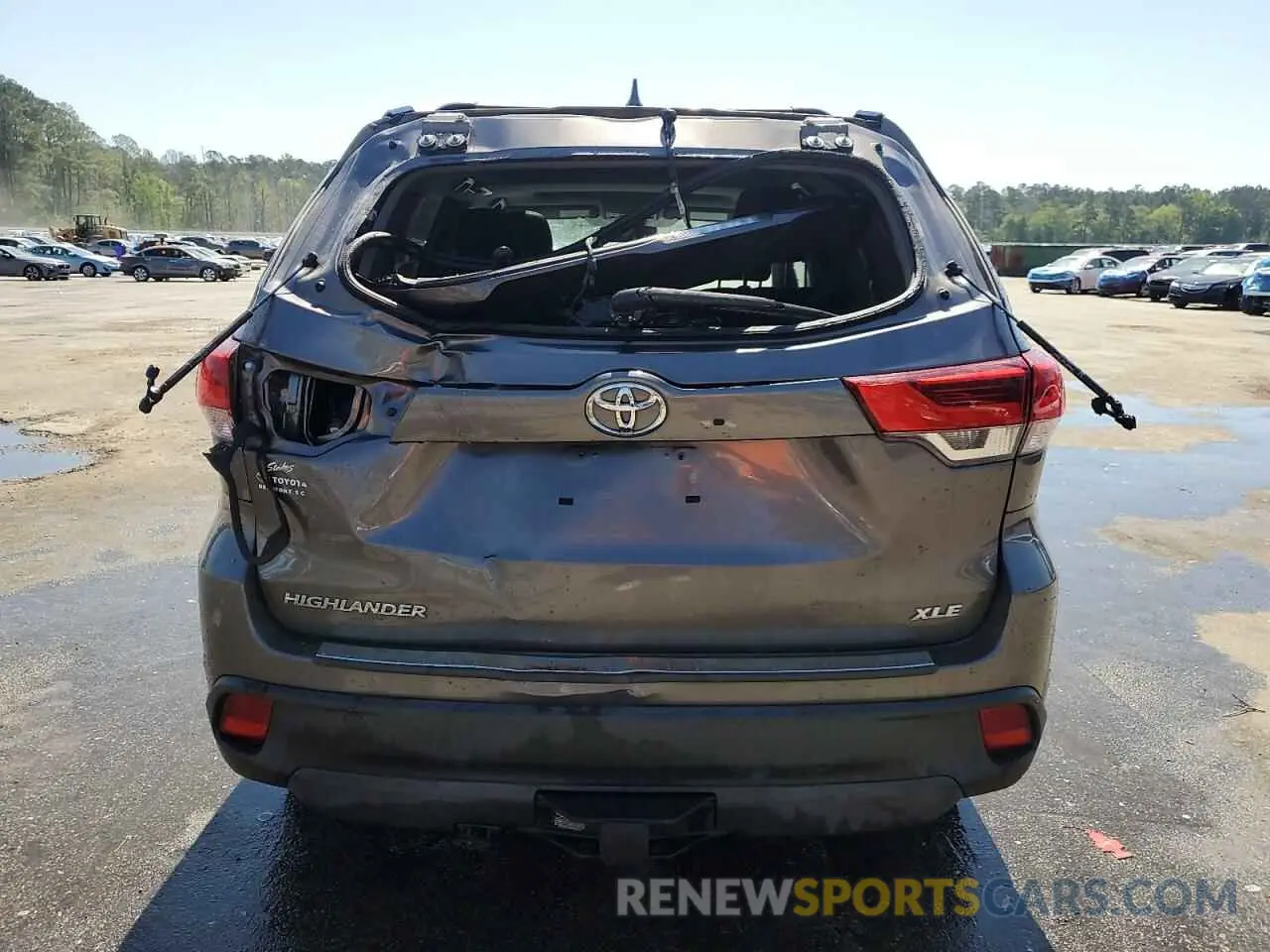 6 Photograph of a damaged car 5TDKZRFHXKS568823 TOYOTA HIGHLANDER 2019
