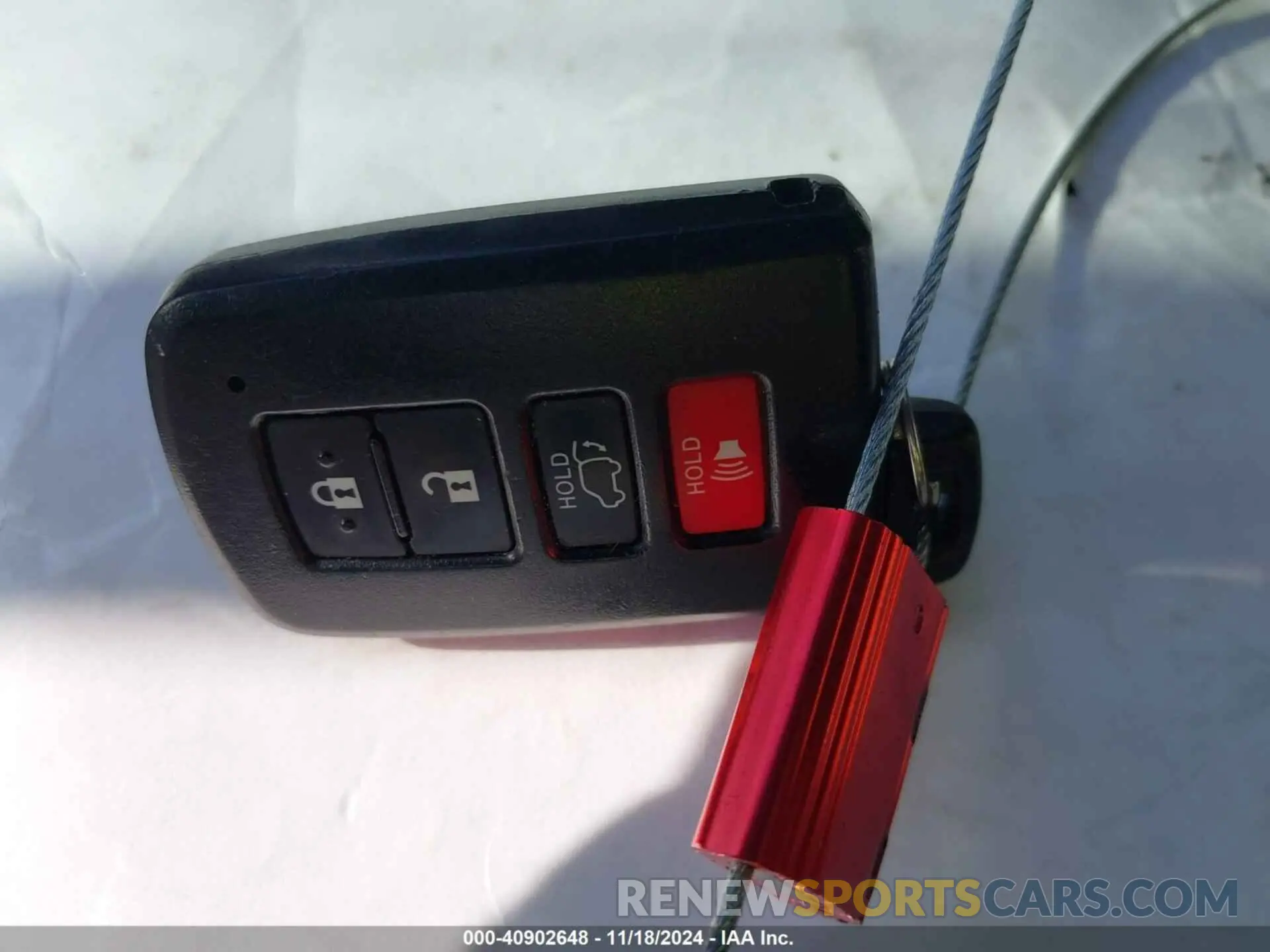 11 Photograph of a damaged car 5TDKZRFHXKS569373 TOYOTA HIGHLANDER 2019