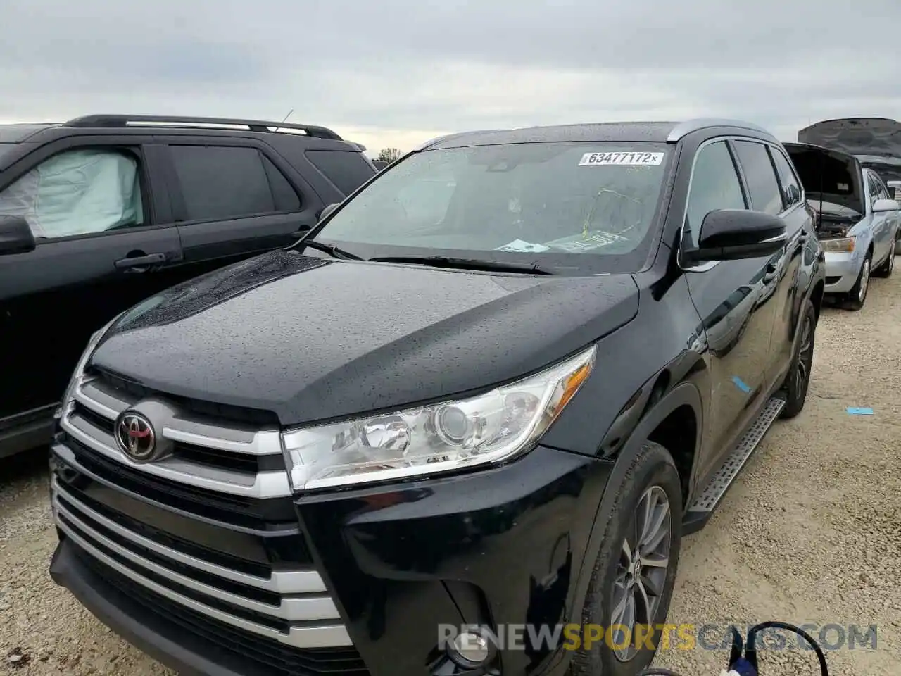 2 Photograph of a damaged car 5TDKZRFHXKS570152 TOYOTA HIGHLANDER 2019