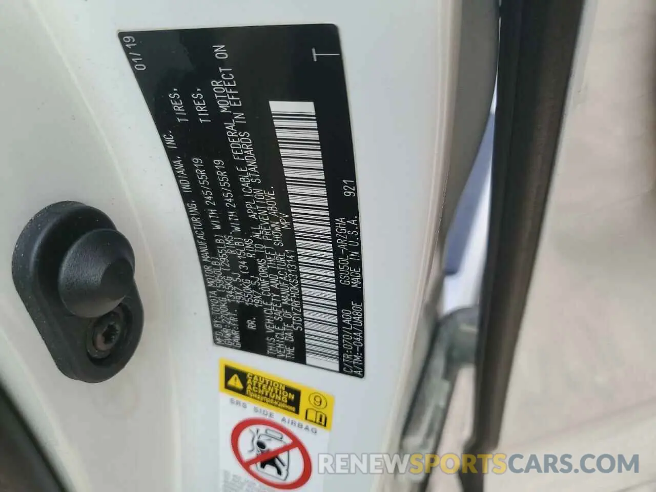 13 Photograph of a damaged car 5TDYZRFH0KS313141 TOYOTA HIGHLANDER 2019