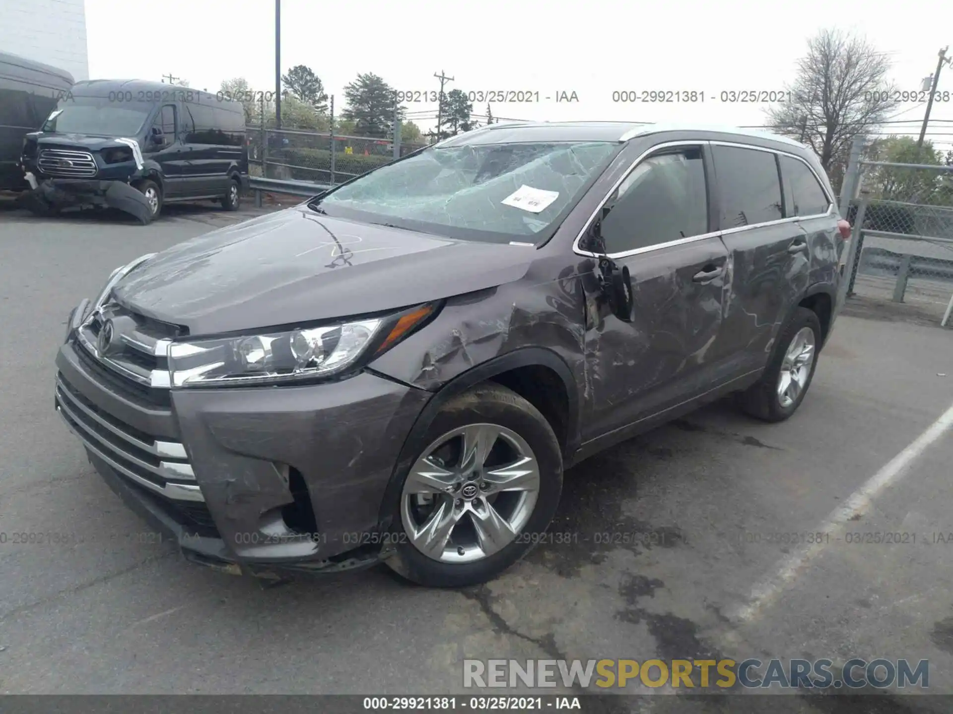 2 Photograph of a damaged car 5TDYZRFH0KS325435 TOYOTA HIGHLANDER 2019