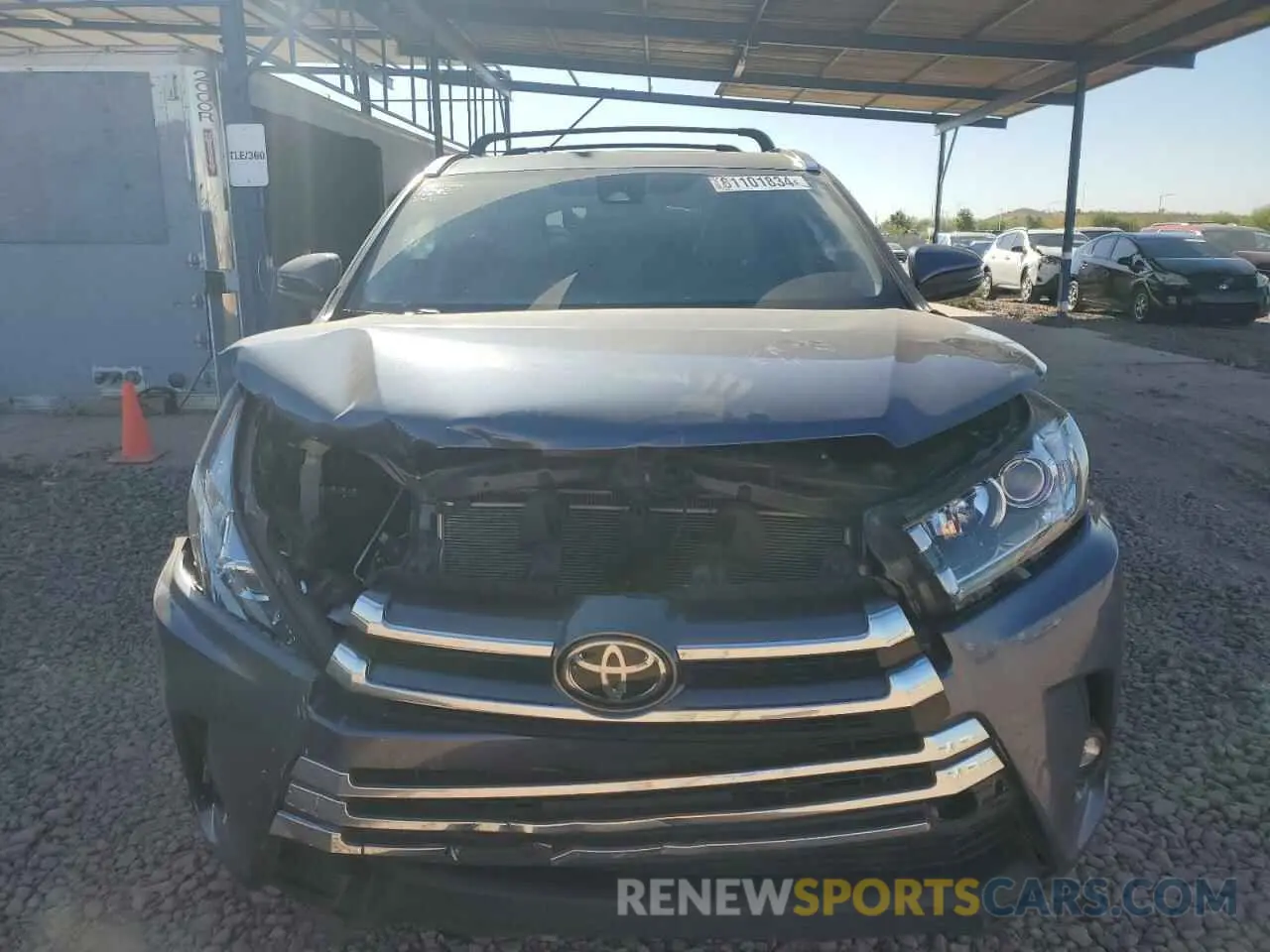 5 Photograph of a damaged car 5TDYZRFH0KS365143 TOYOTA HIGHLANDER 2019