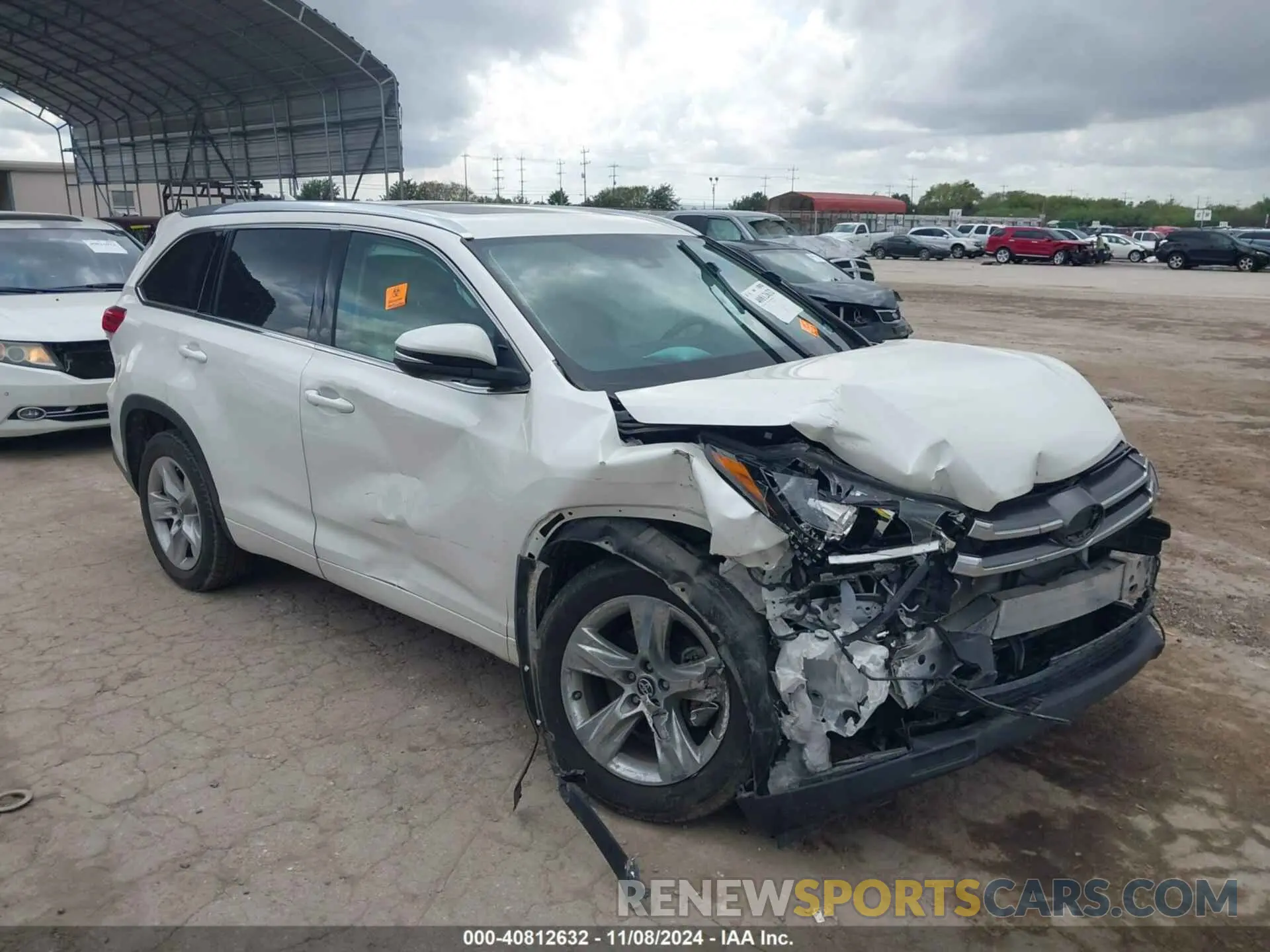 1 Photograph of a damaged car 5TDYZRFH1KS361165 TOYOTA HIGHLANDER 2019